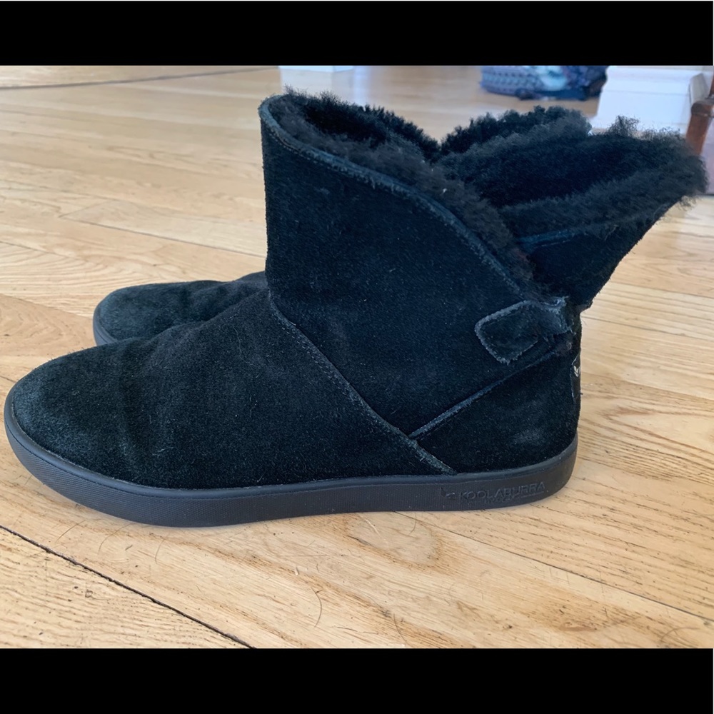 Kookaburra by Uggs  black suede boots size 7 women